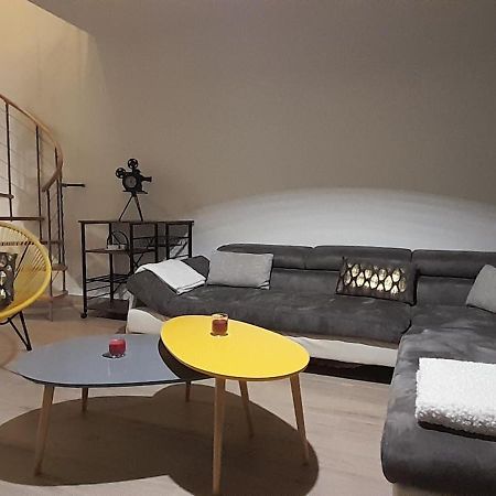 Gite Et Spa 21 Savigny-le-Sec Екстер'єр фото