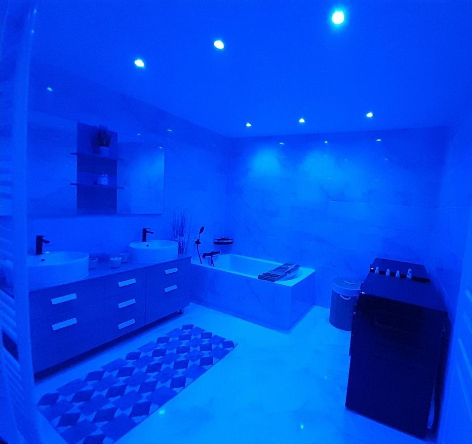 Gite Et Spa 21 Savigny-le-Sec Екстер'єр фото